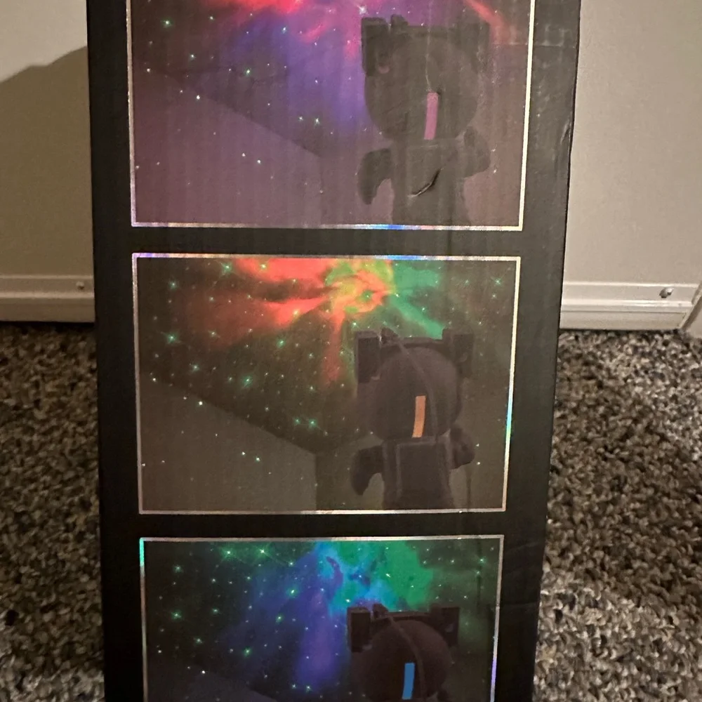 NWT: astronaut galaxy light - Picture 3 of 6